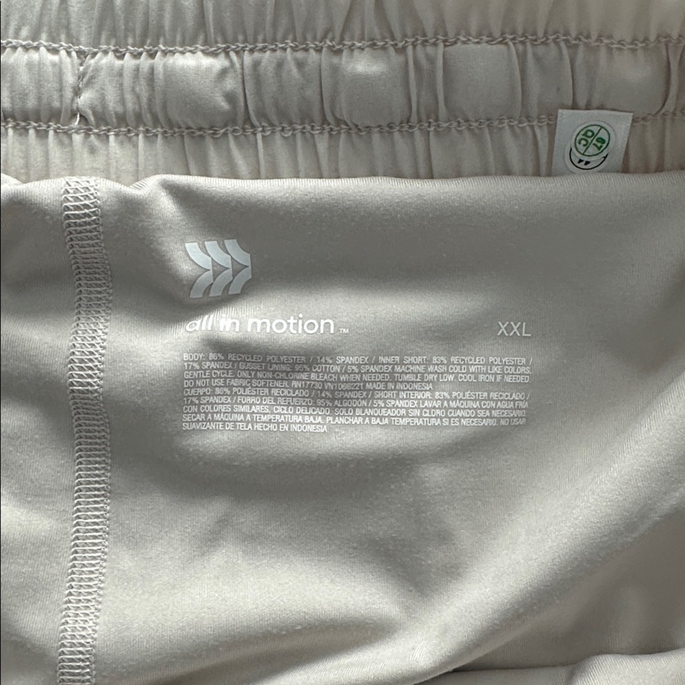 All in Motion Cream Ruffled Sleep Shorts - Picture 4 of 5